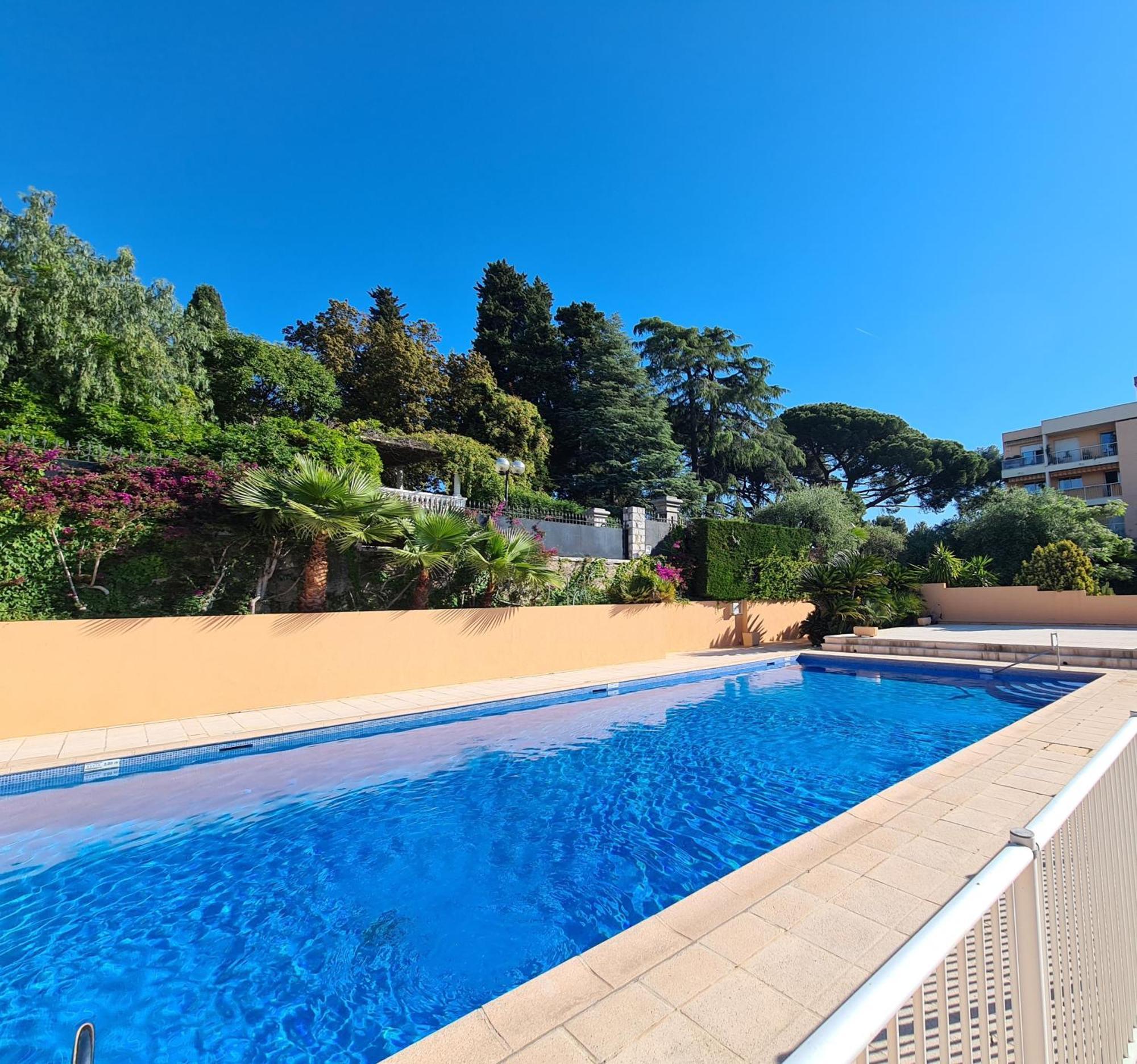 Studio Grande Terrasse A 5 Min De La Mer Nice Exterior foto
